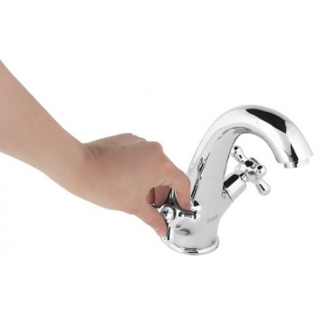 Смеситель для умывальника Iddis Jeals 19004T4C